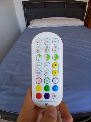 Cama Matrimonio LED y USB