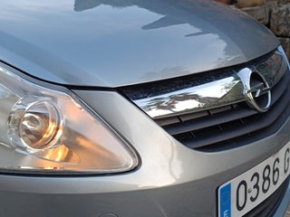 Opel Corsa 1.2 gasolina 2010