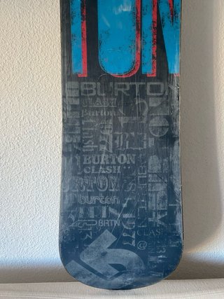 Tabla Snowboard Burton Clash 151