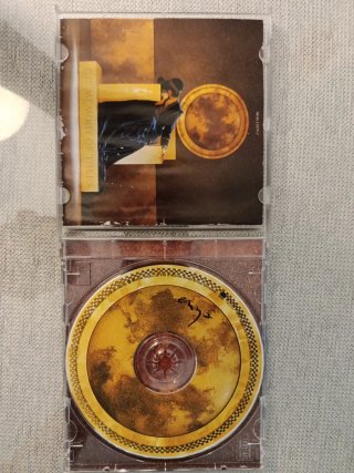 Pack 6 CDs de música.