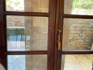 Ventana madera practicable