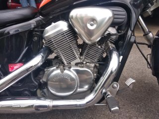 Honda Shadow 600 Cruiser Negra/Naranja