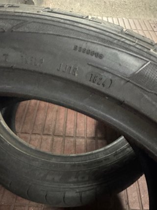 2 Neumáticos Dunlop 275/40R20 106W XL