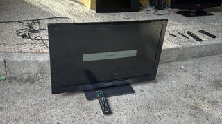 Panasonic 32 Full HD TV