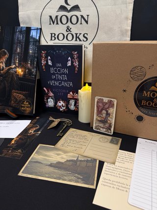 Caja literaria una lección de Tinta y venganza