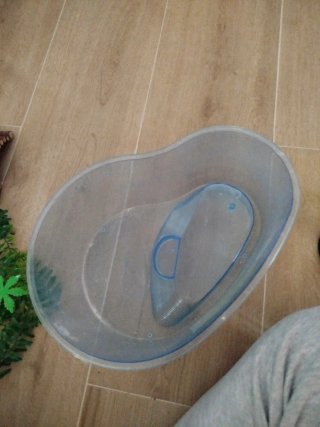 Tortuguera con accesorios y plantas