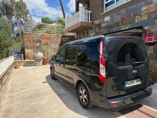 Ford Grand Tourneo Connec 2016