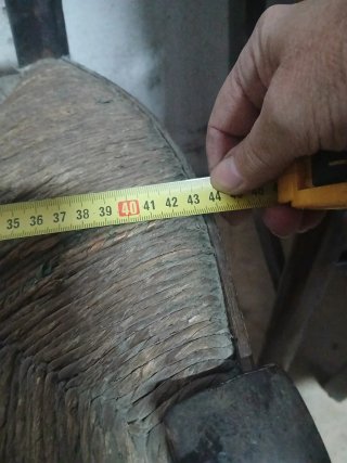 Silla antigua costurera madera y yute