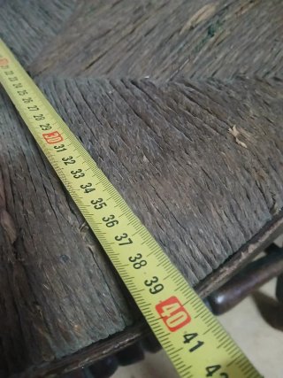 Silla antigua costurera madera y yute