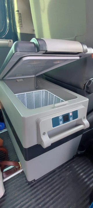 VW Multivan 2.5 TDI 130CV | Camper