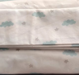Jerseis, ropa de cuna y más de bebé  Lote