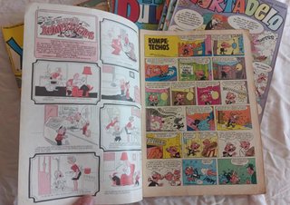 Lote de 10 tebeos variados Mortadelo etc.