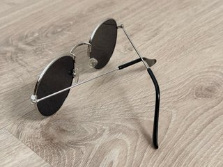 Gafas de sol plateadas