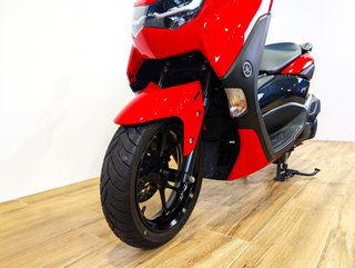 YAMAHA NMAX   (modelo actual) 2024