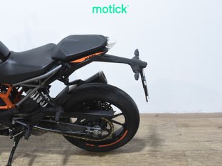 KTM DUKE 125
