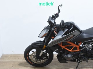 KTM DUKE 125