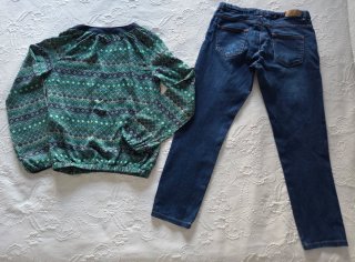 Conjunto Boho: Blusa tonos verdes y Vaqueros