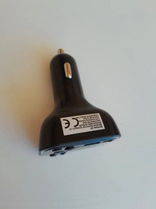 Cargador Coche Bluetooth FM USB