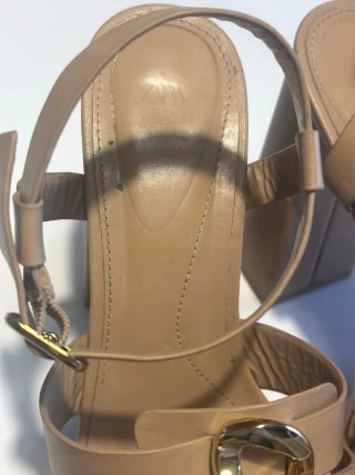 Sandalias Zara Plataforma Tacón Ancho Dorado