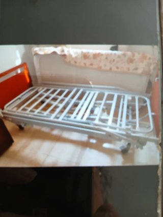Cama Ortopédica Eléctrica Roja