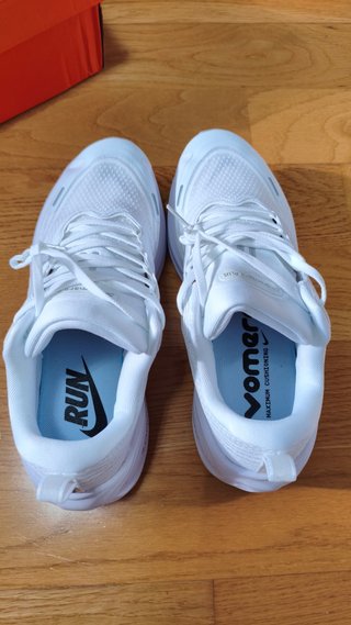 Nike Vomero plus