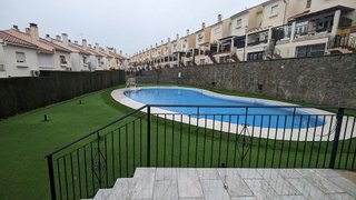 Casa adosada en venta en Huétor Vega
