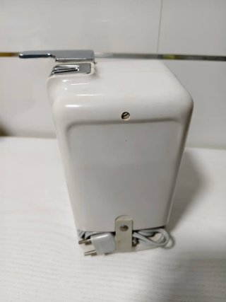 Abrelatas eléctrico vintage Braun Abrematic