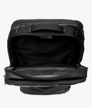 Mochila The North Face Base Camp 22L Negra