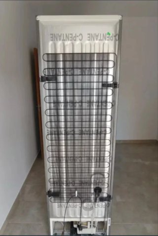 Nevera (combi) Indesit