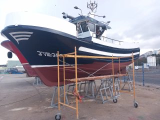 Barco 9.50m x 3m manga motor diter 68 cv