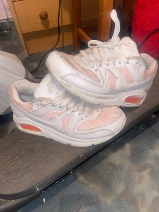 Nike Air Max Blancas con Rosa