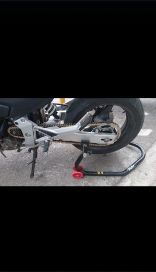 Honda CB 600 F Naked Negra