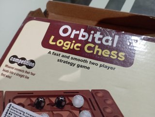 Juego de Mesa Orbital Logic Chess