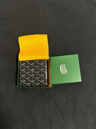 Billetera Goyard Clásica Negra y Beige