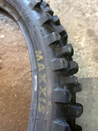 Rueda Delantera Moto Maxxis 80/100-21
