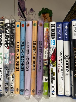 Manga one piece, naturo, one ponch man