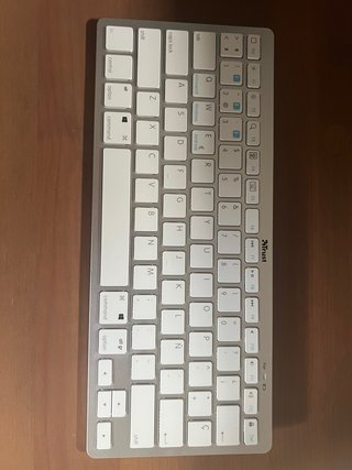 Tastiere multi-dispositivo Trust Argento/Bianco
