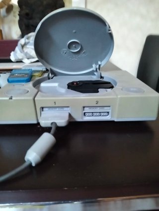 PlayStation 1 (PS1) con Memory Cards