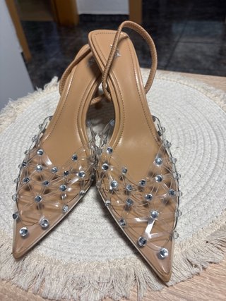 Zapatos Zara Talla 40Beige/Plata Destalonados
