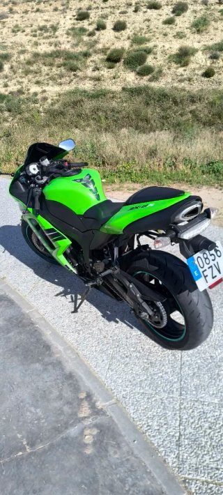 Kawasaki Ninja ZX6R Verde