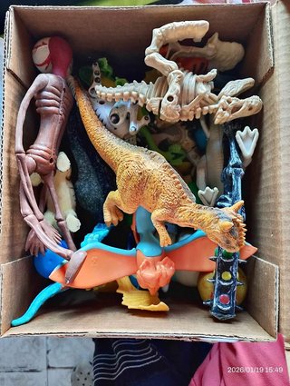 Lote Juguetes Dinosaurios y Esqueleto