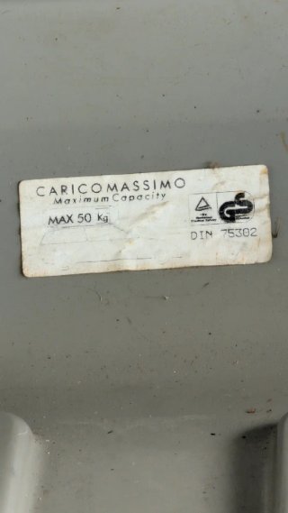 Cofre de techo Mitsubishi