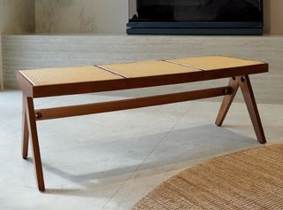Banco de madera y ratán estilo nórdico