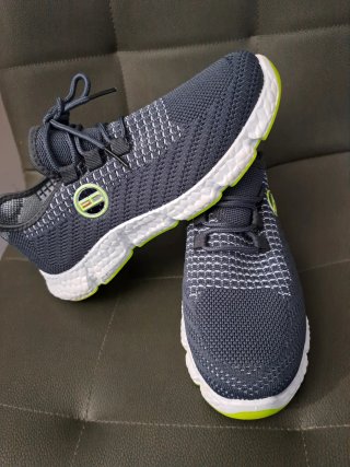 Scarpe sportive uomo donna grigie