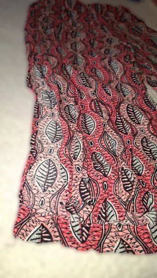 Pantalones anchos estampado floral rosa