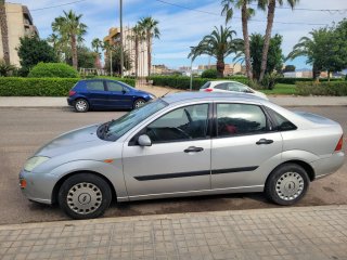Ford Focus 2000