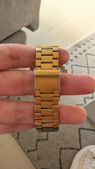 Reloj Casio Dorado Digital