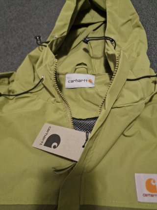 Chaqueta Carhartt verde fina