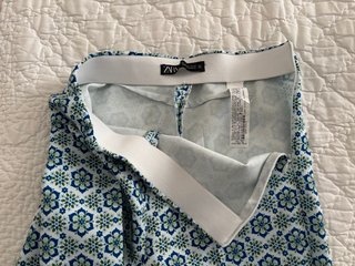 Pantalón Flare Estampado Floral Zara