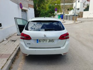 Peugeot 308 2016